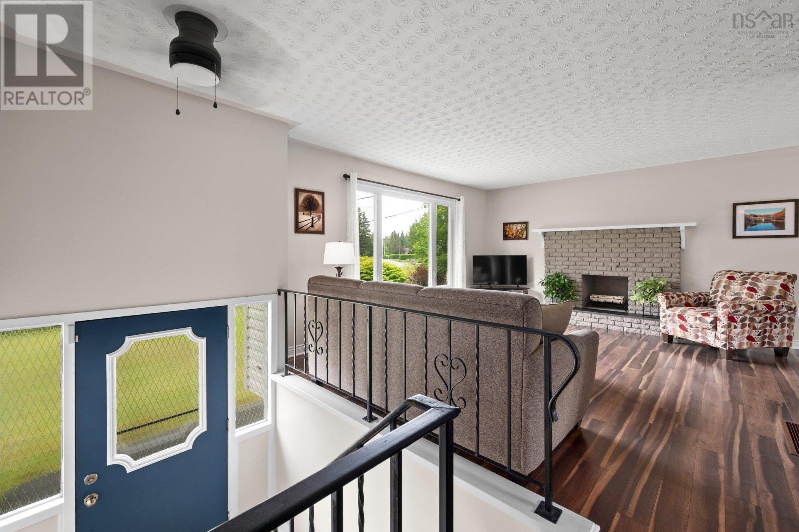 Property at 23 James Roy Drive image 2
