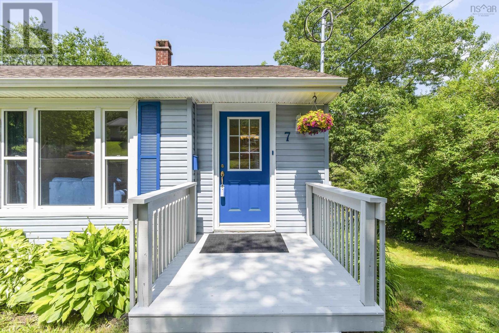Property at 7 Maple Drive image 3
