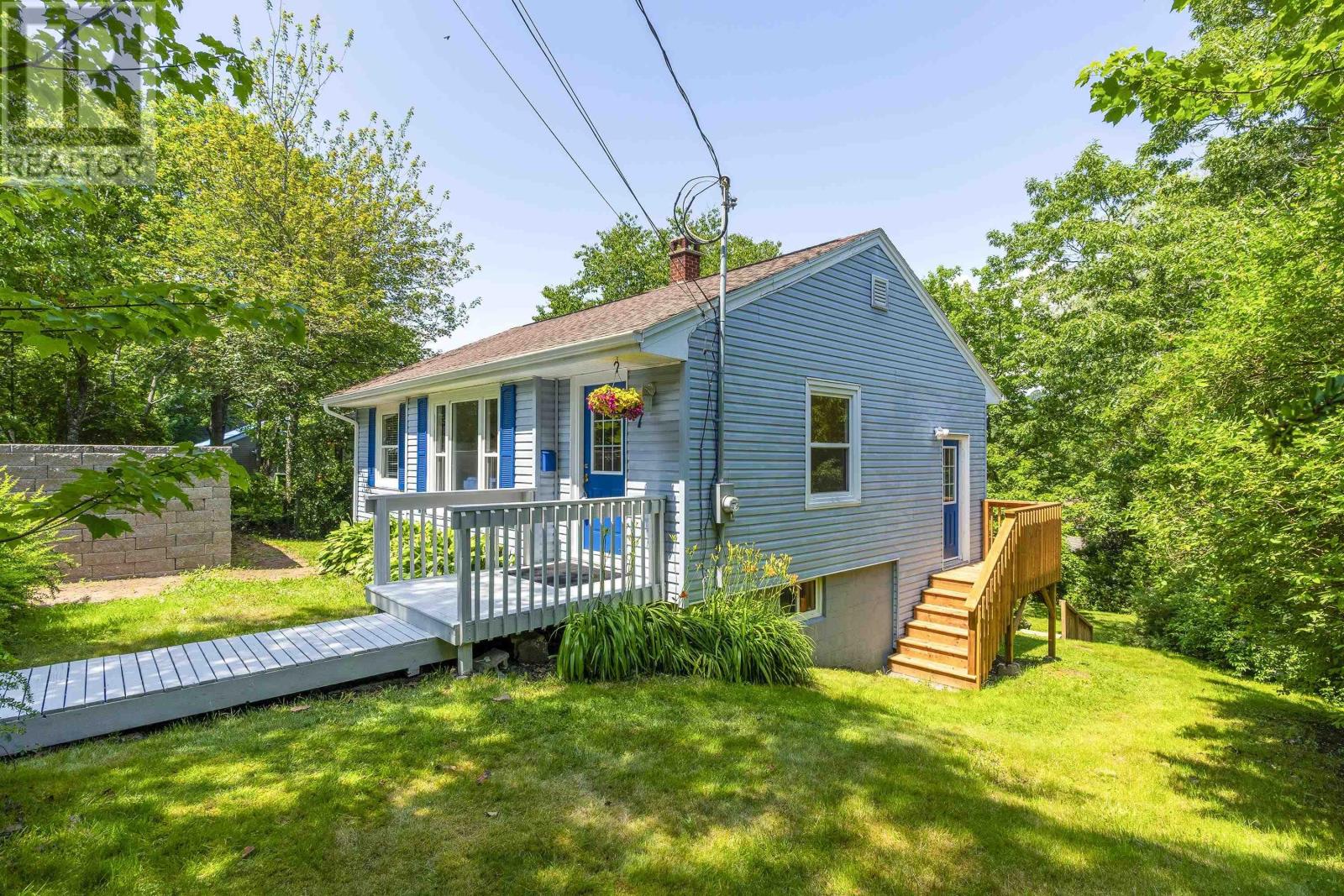 Property at 7 Maple Drive image 2