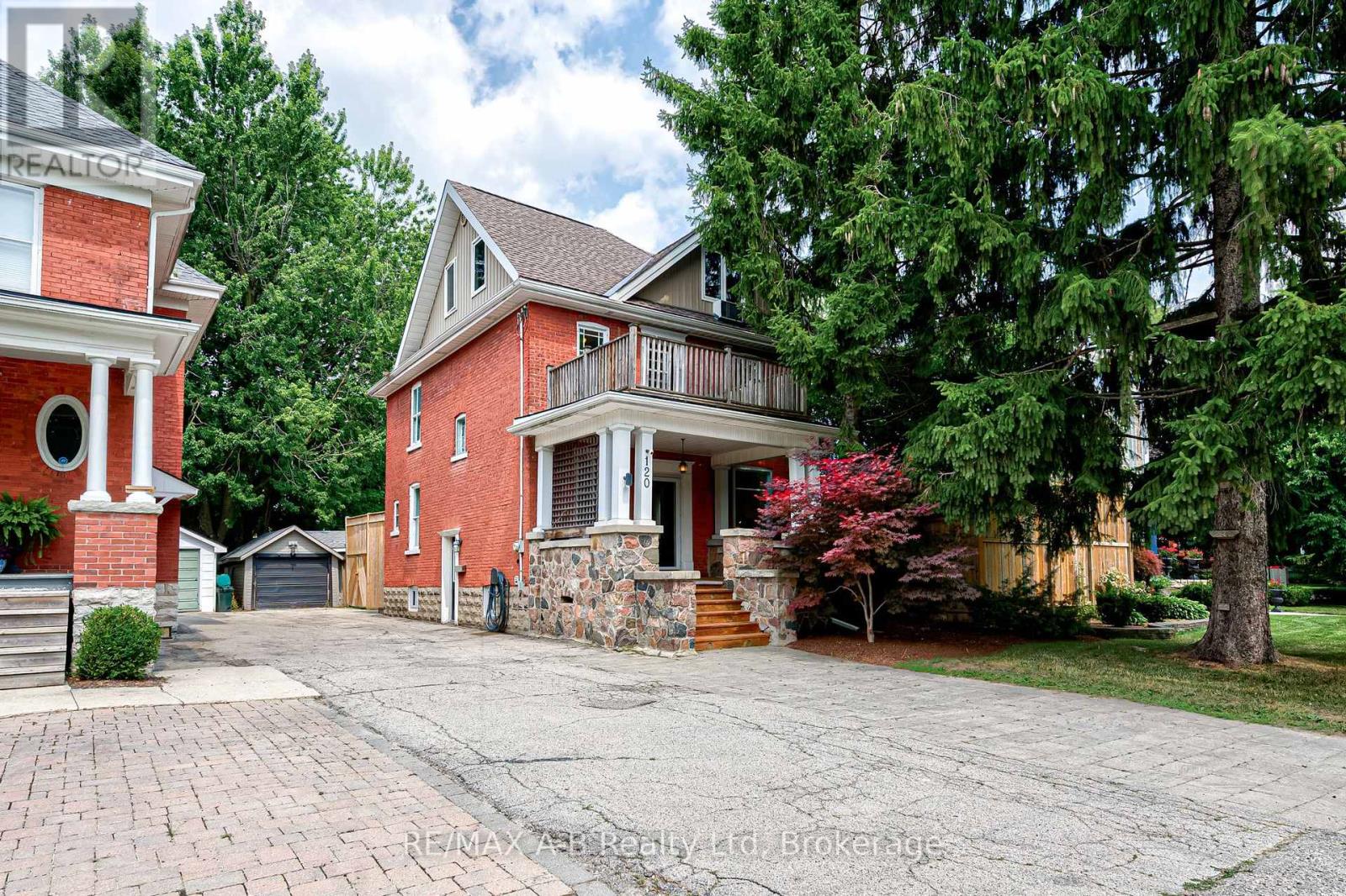 120 John Street N, Stratford, Ontario  N5A 6K9 - Photo 1 - X12284976