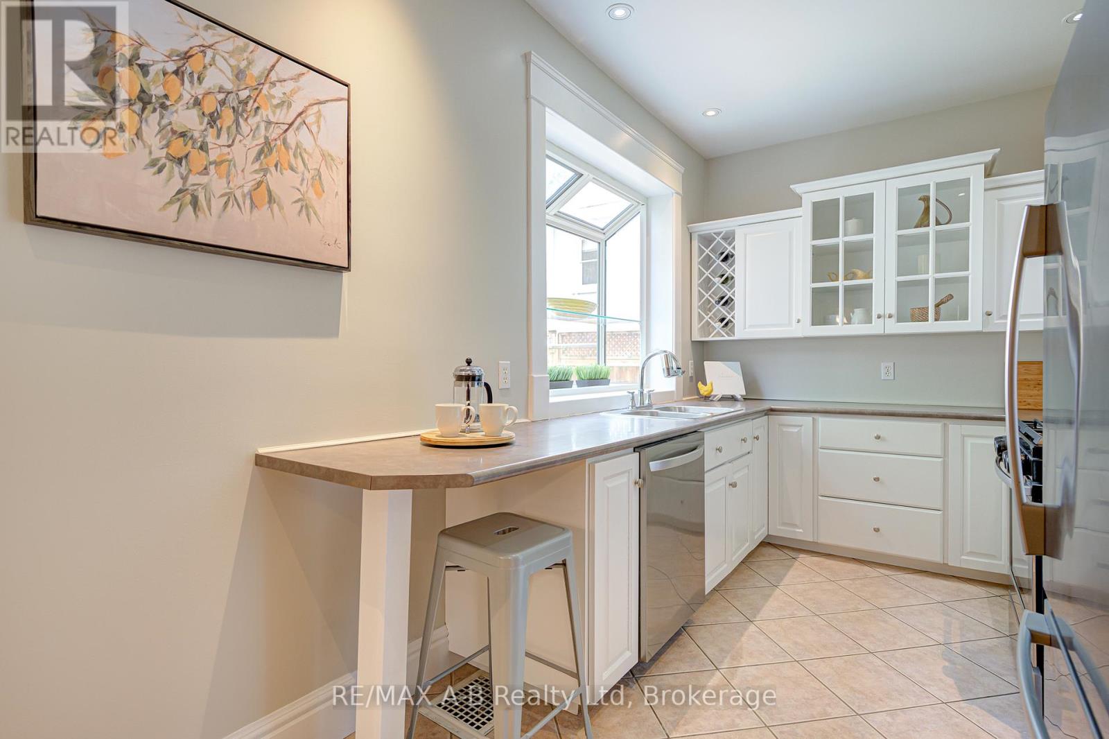 120 John Street N, Stratford, Ontario  N5A 6K9 - Photo 14 - X12284976