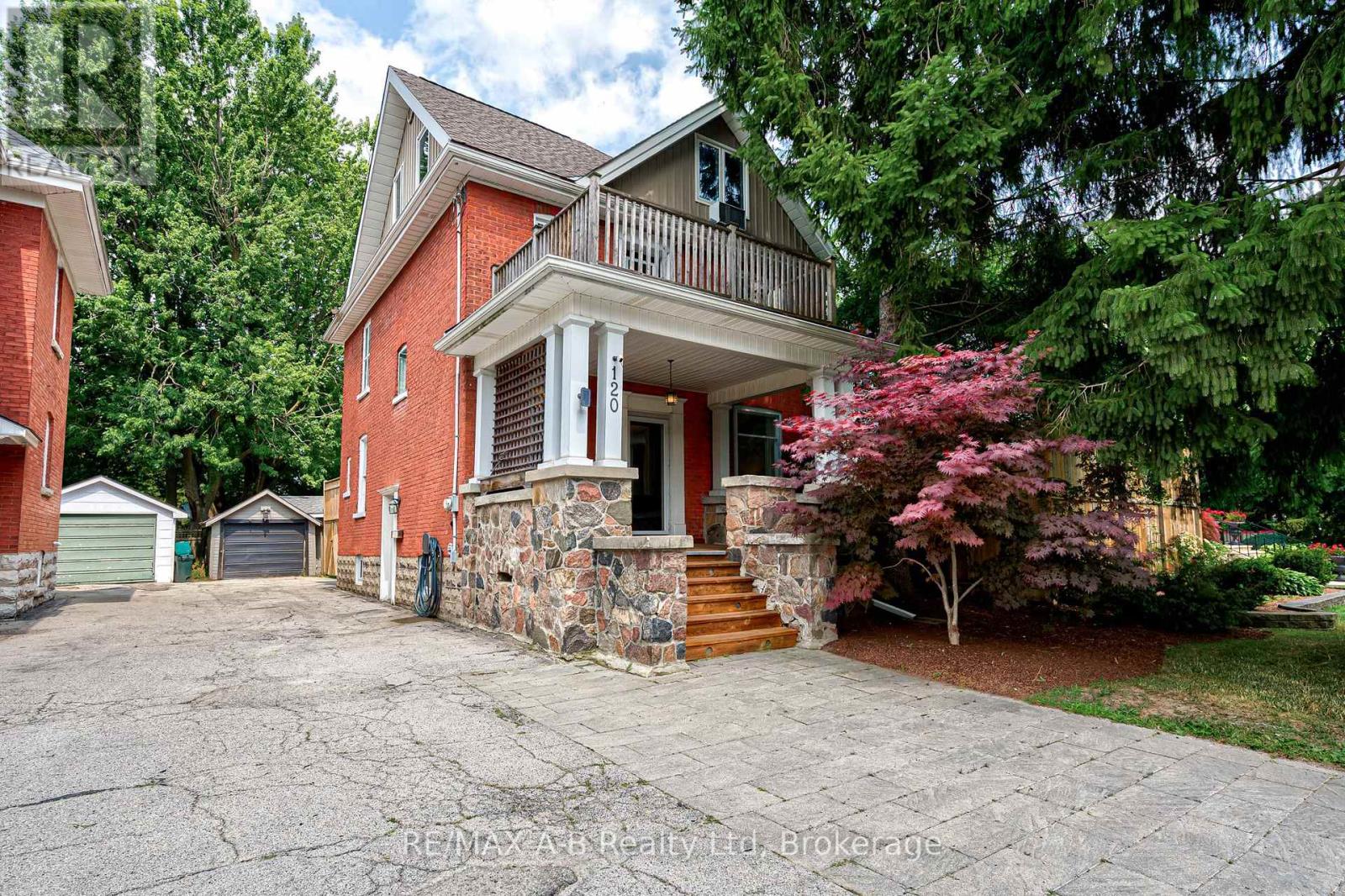 120 John Street N, Stratford, Ontario  N5A 6K9 - Photo 2 - X12284976