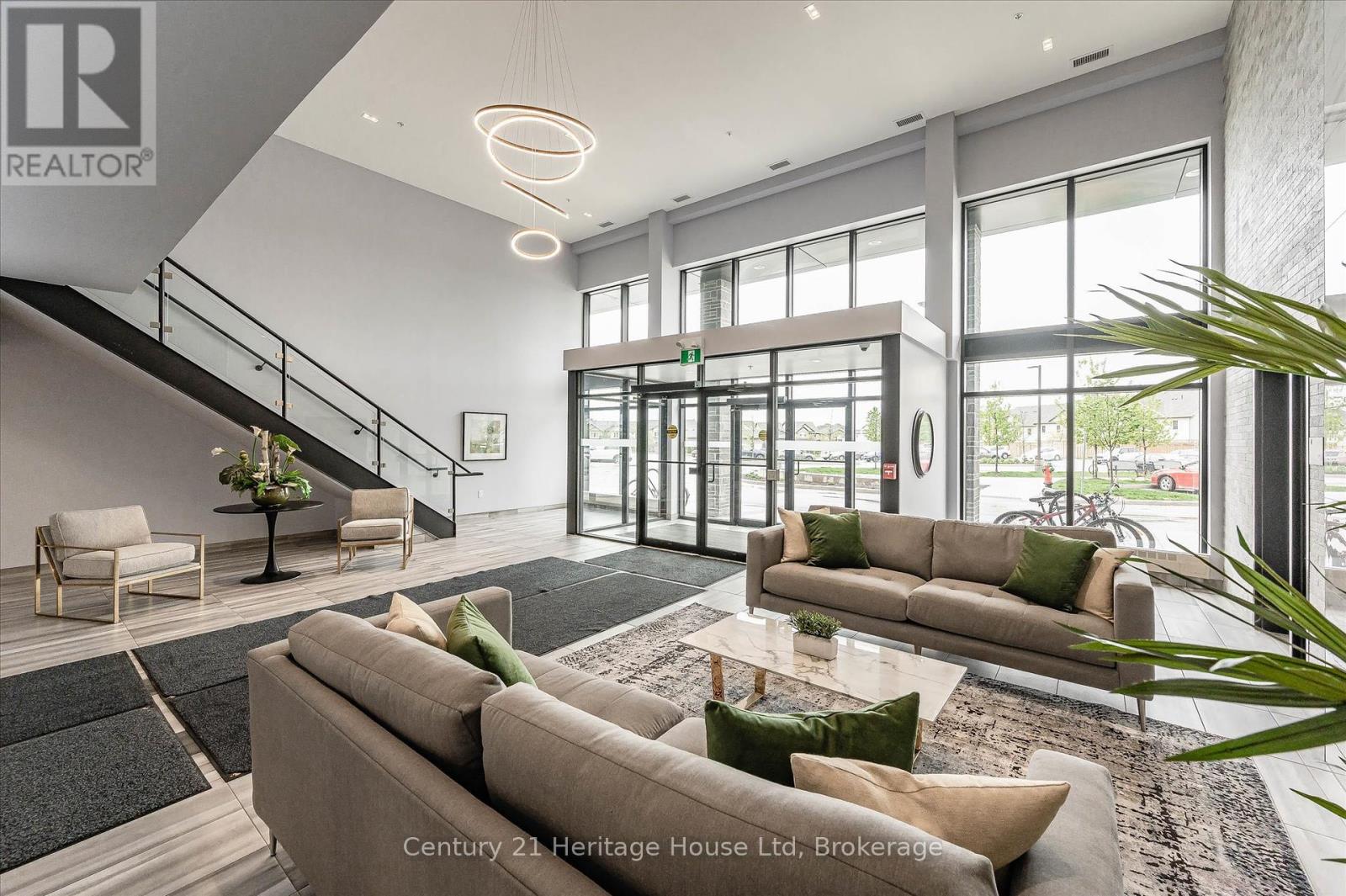 Property at 223 - 35 KINGSBURY SQUARE image 5