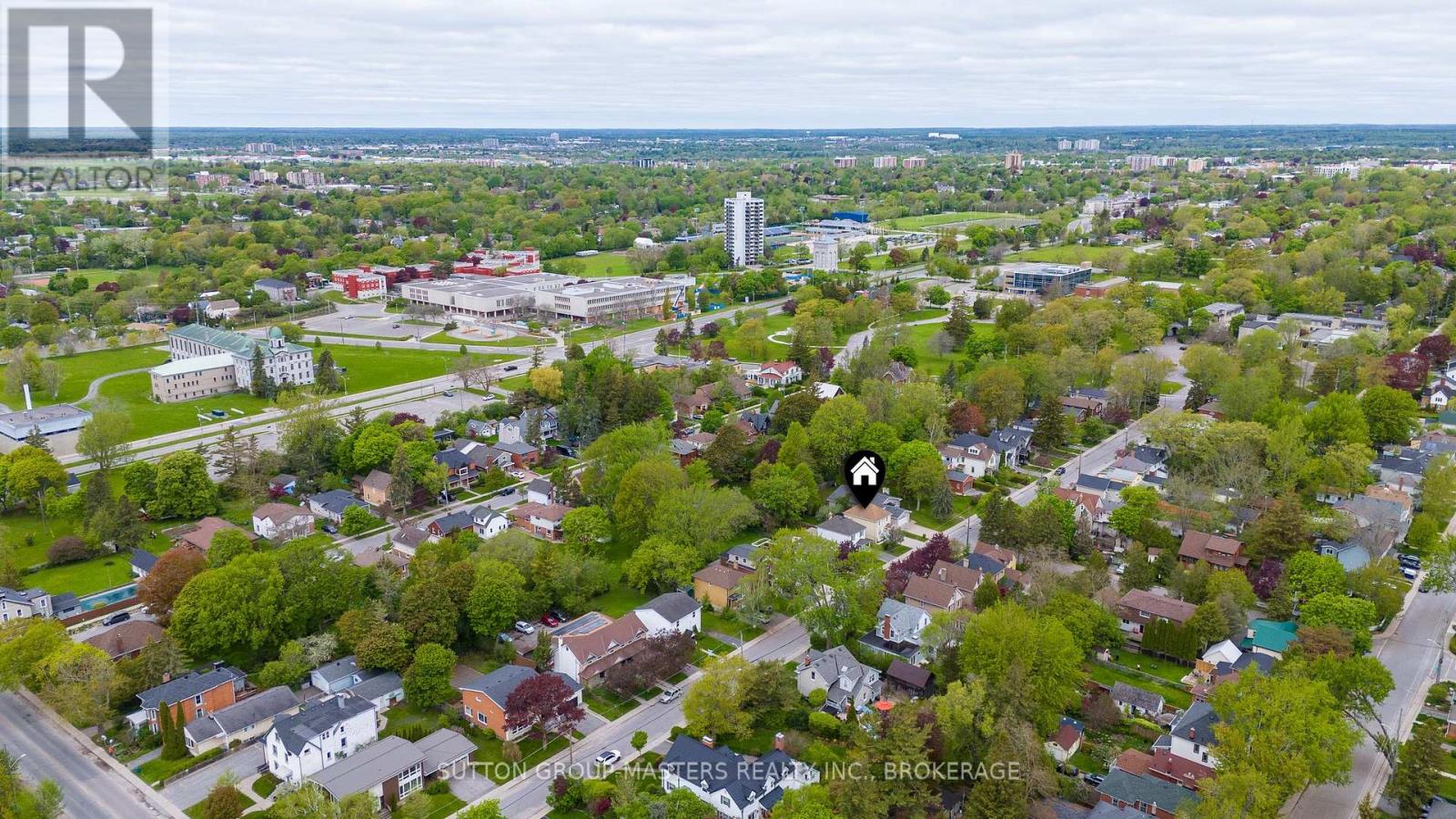 52 Pembroke Street, Kingston, Ontario  K7L 4N4 - Photo 3 - X12285223