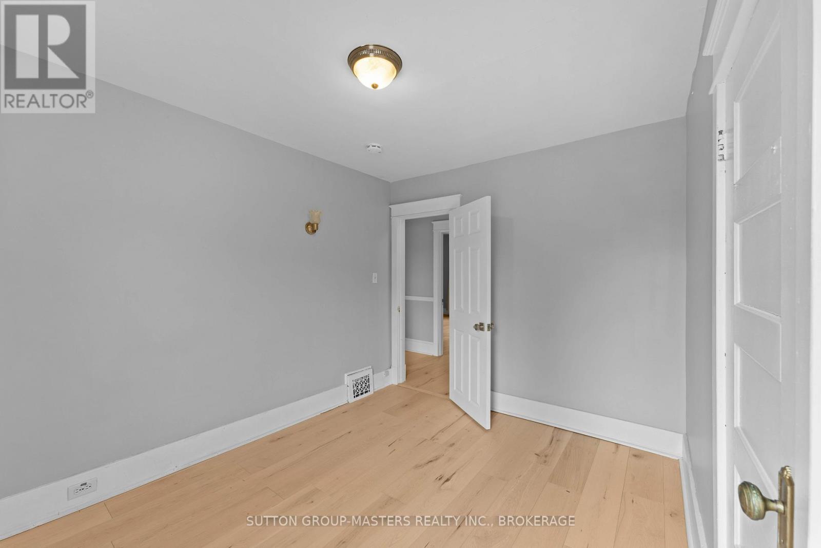 52 Pembroke Street, Kingston, Ontario  K7L 4N4 - Photo 32 - X12285223