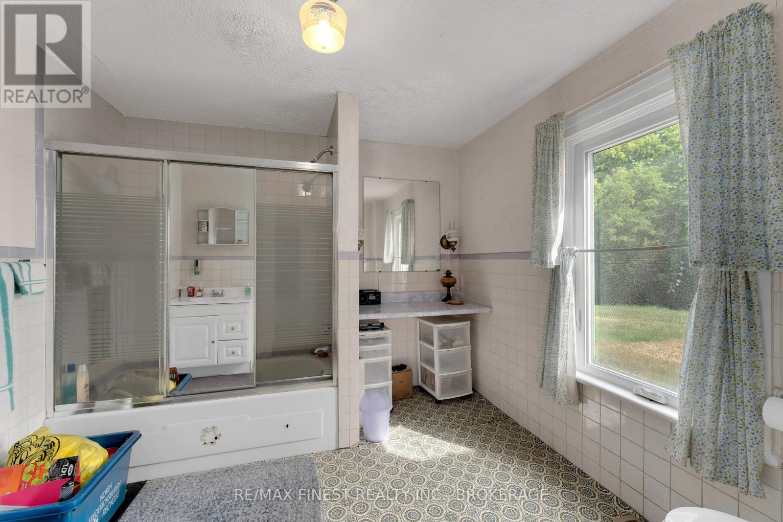 291 Hambly Road, Greater Napanee, Ontario  K7R 3K8 - Photo 11 - X12285240