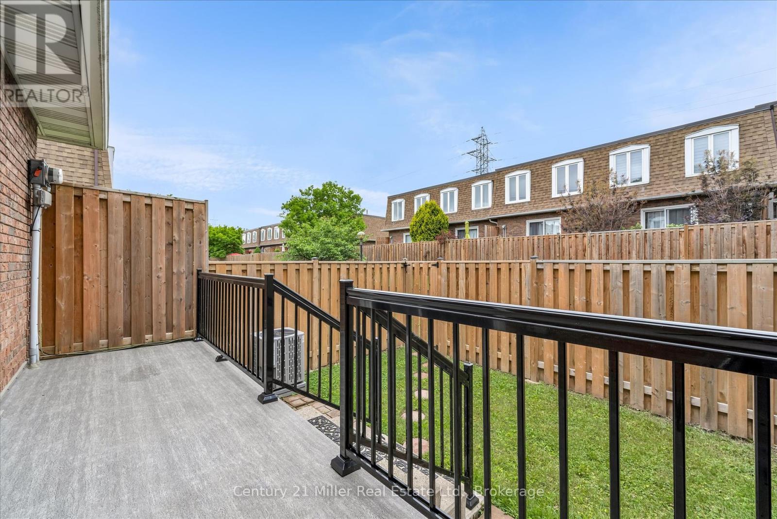 1531 Westminster Place, Burlington, Ontario  L7P 2B4 - Photo 35 - W12285235