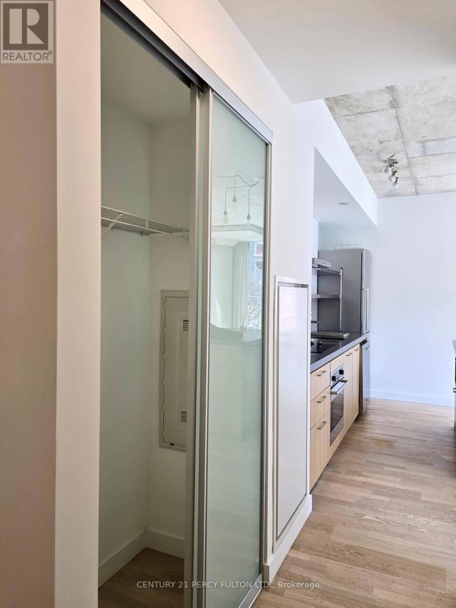 213 - 560 King Street W, Toronto, Ontario  M5V 0L6 - Photo 6 - C12285008