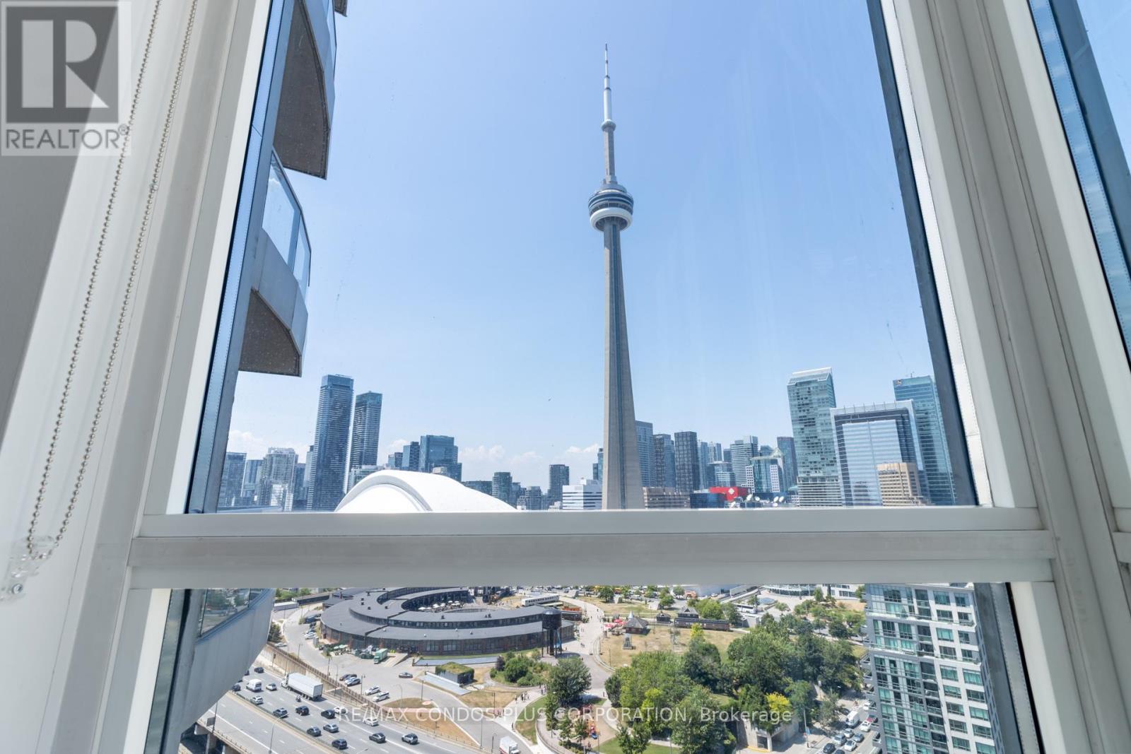 2302 - 218 Queens Quay W, Toronto (Waterfront Communities), Ontario  M5J 2Y6 - Photo 33 - C12283747