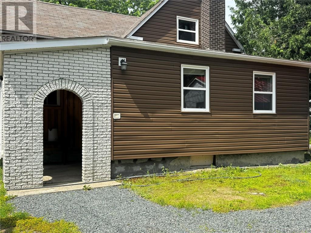 296 Wellington Street, Miramichi, New Brunswick  E1N 1P2 - Photo 7 - NB122985