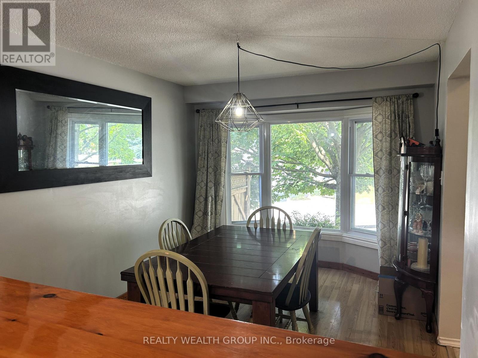 1226 Benson Street, Innisfil, Ontario  L9S 1Y5 - Photo 11 - N12285007