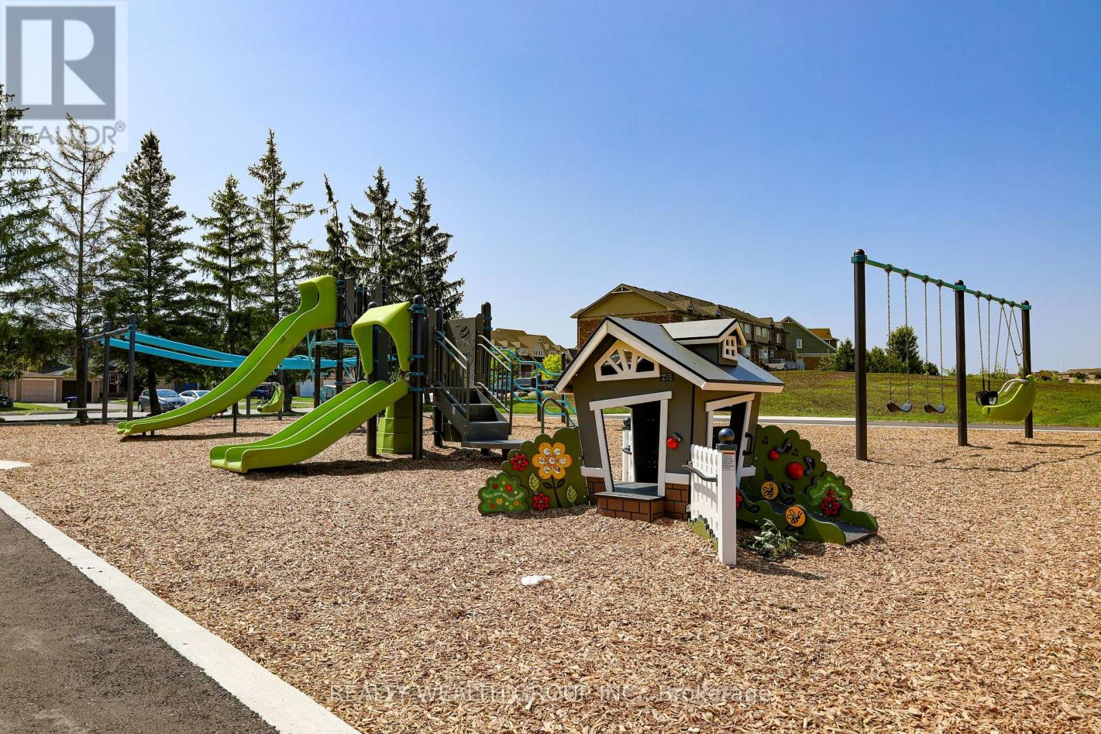 1226 Benson Street, Innisfil, Ontario  L9S 1Y5 - Photo 27 - N12285007
