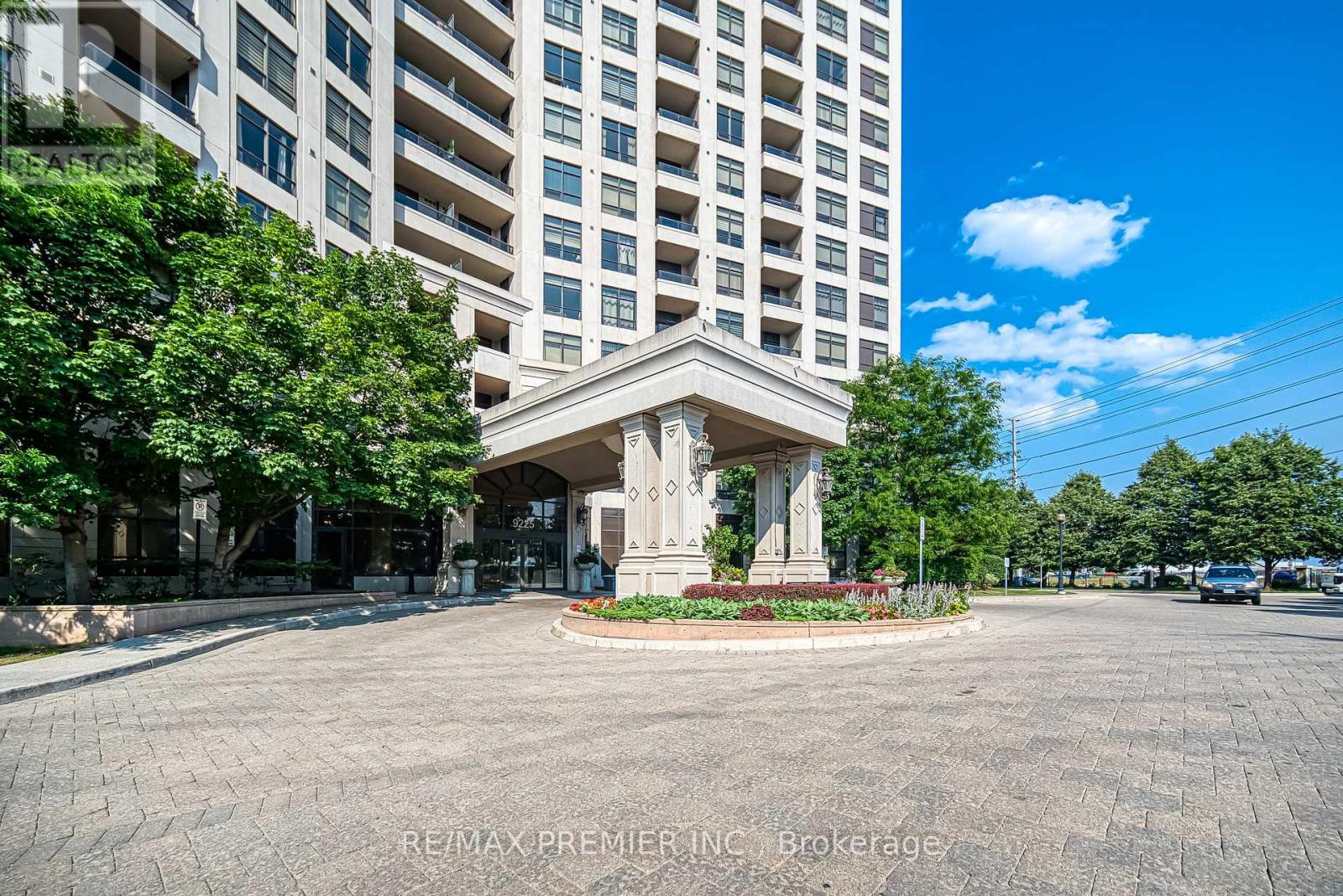 Property at 614 - 9225 JANE STREET image 2