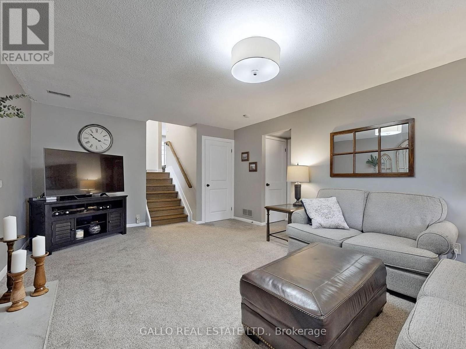 12168 Tenth Line S, Whitchurch-Stouffville (Stouffville), Ontario  L4A 6B9 - Photo 14 - N12285133