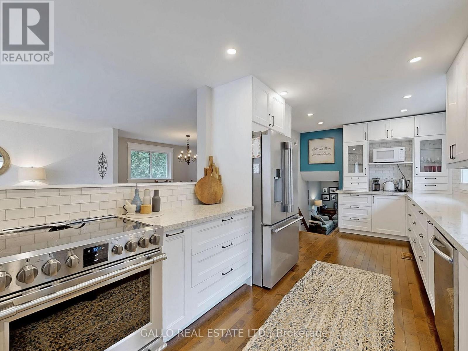 12168 Tenth Line S, Whitchurch-Stouffville (Stouffville), Ontario  L4A 6B9 - Photo 5 - N12285133