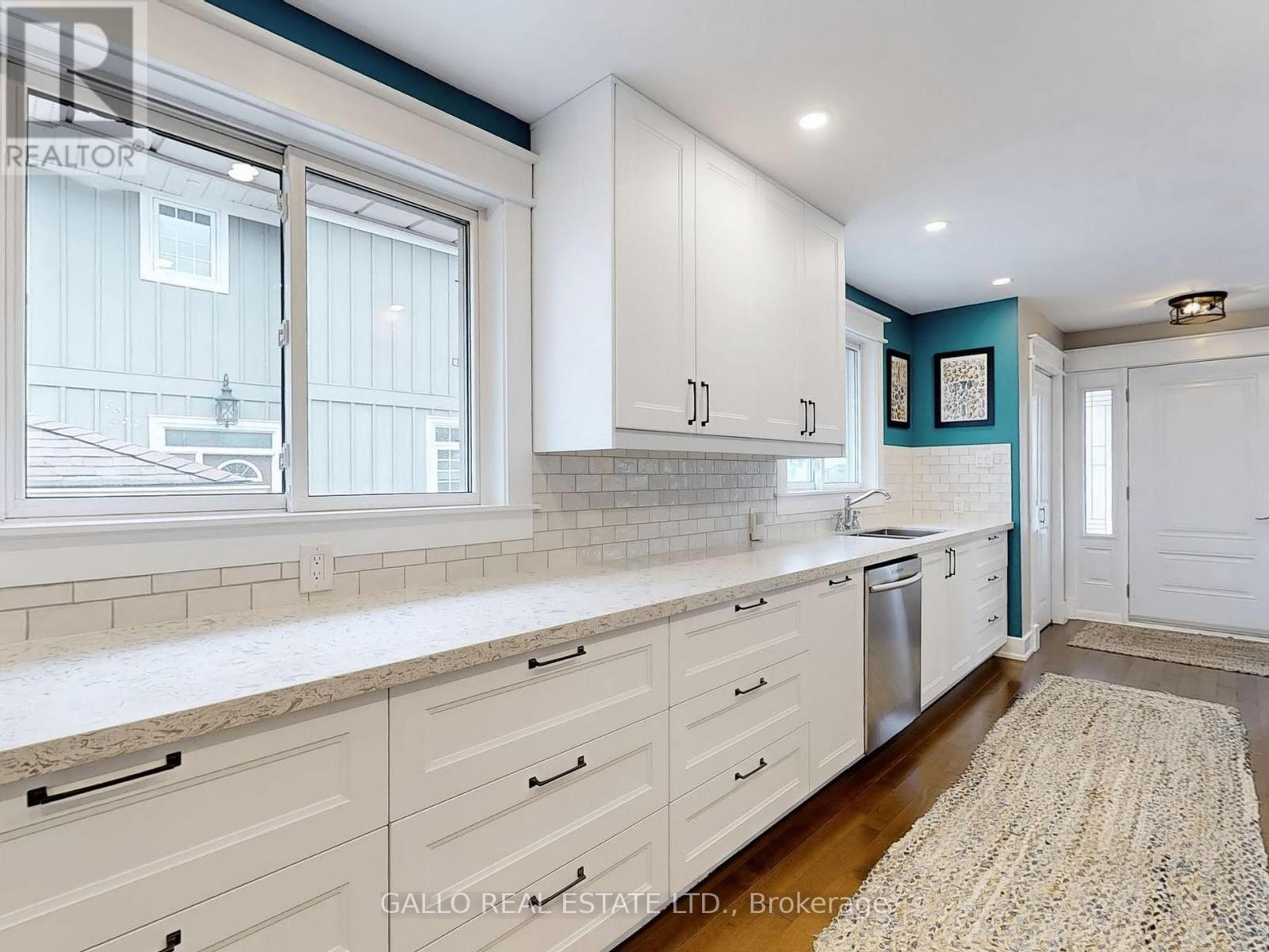 12168 Tenth Line S, Whitchurch-Stouffville (Stouffville), Ontario  L4A 6B9 - Photo 6 - N12285133