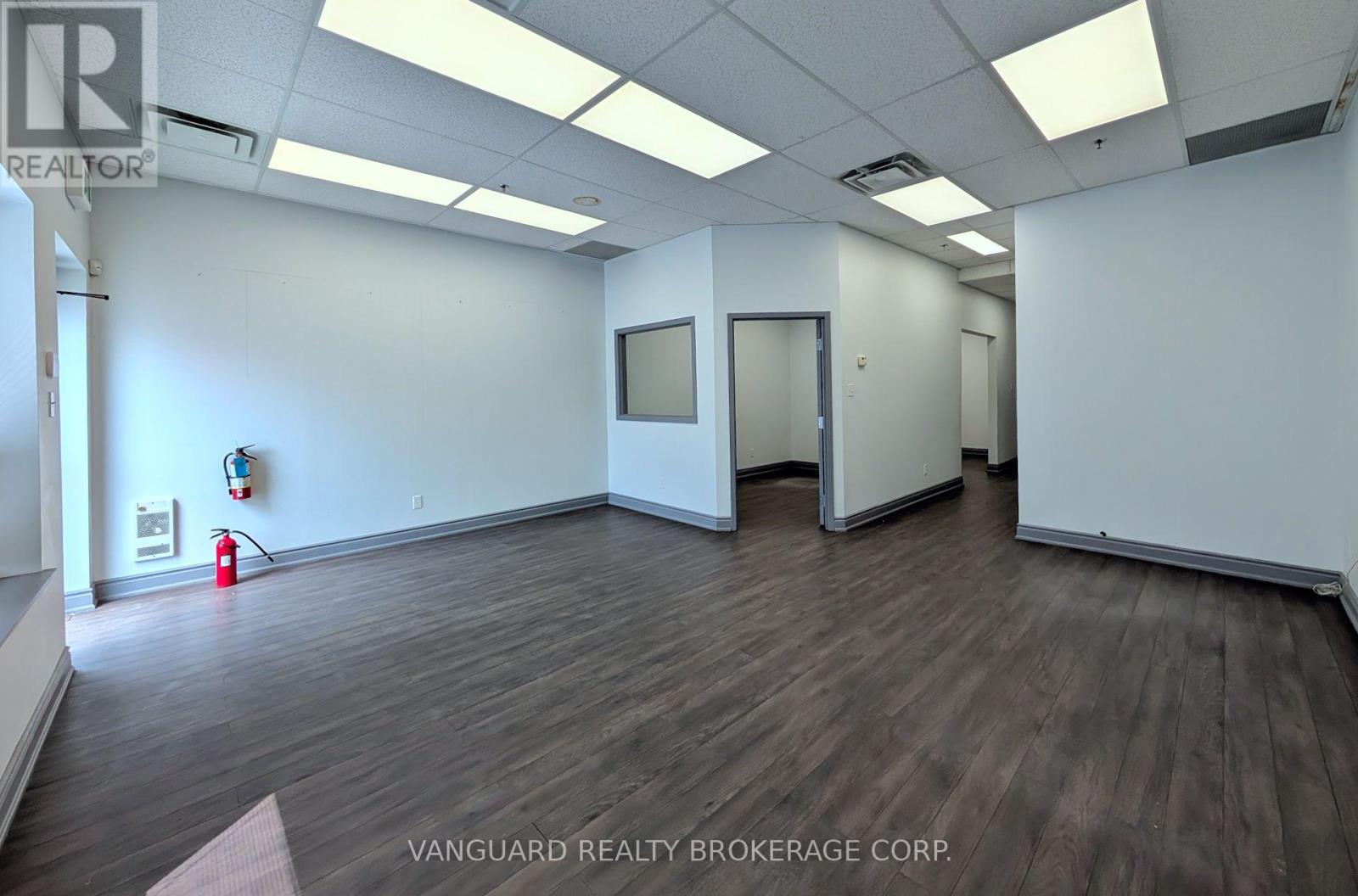 2-4 - 4480 Chesswood Drive, Toronto, Ontario  M3J 2B9 - Photo 16 - W12262713