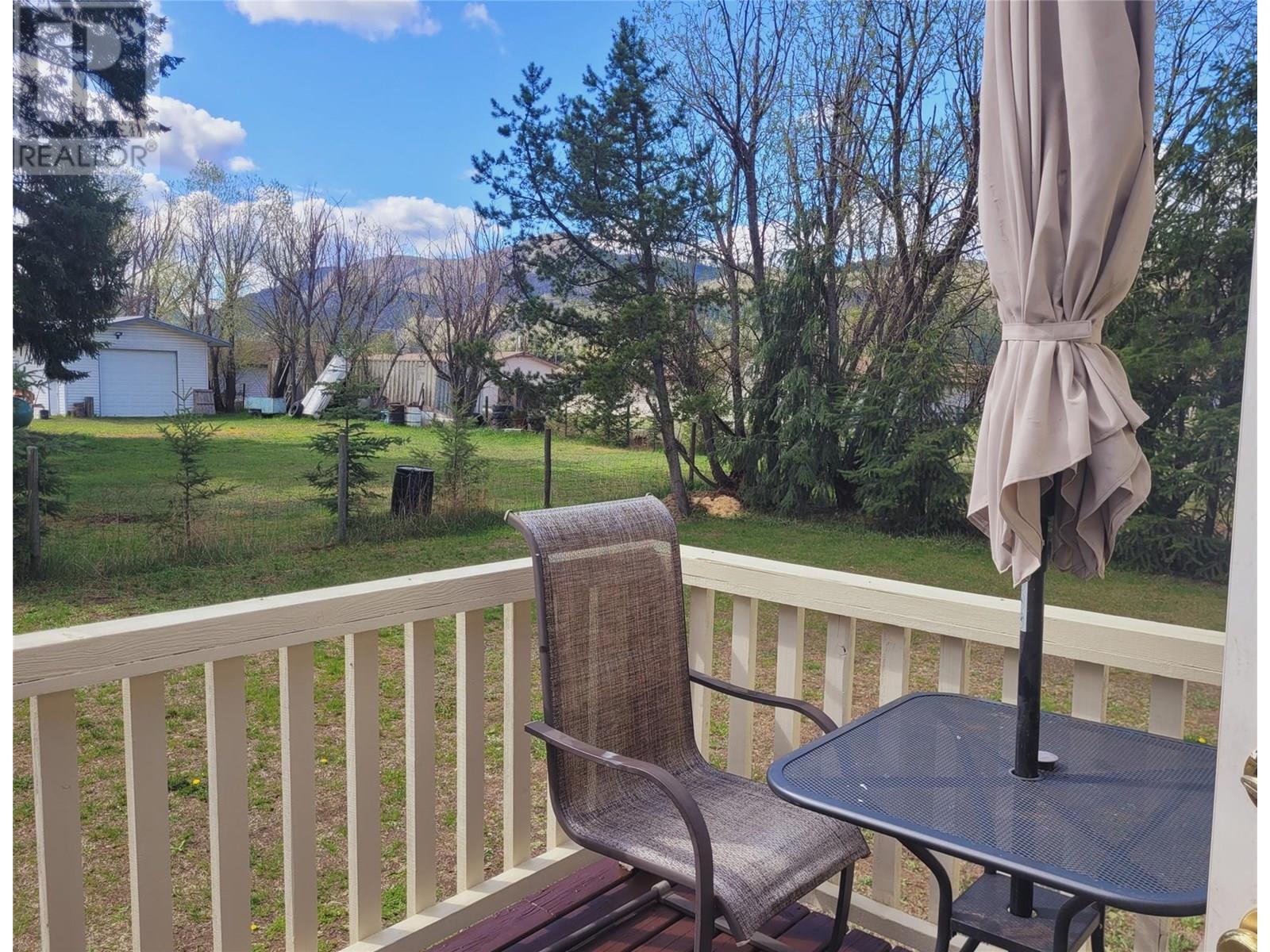 560 Station Road, Barriere, British Columbia  V0E 1E0 - Photo 9 - 10344423
