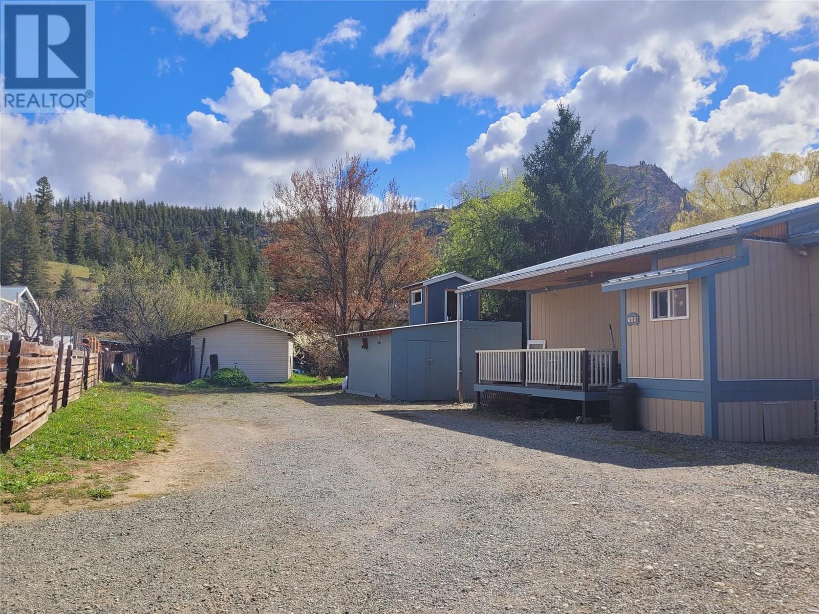 560 Station Road, Barriere, British Columbia  V0E 1E0 - Photo 25 - 10344423