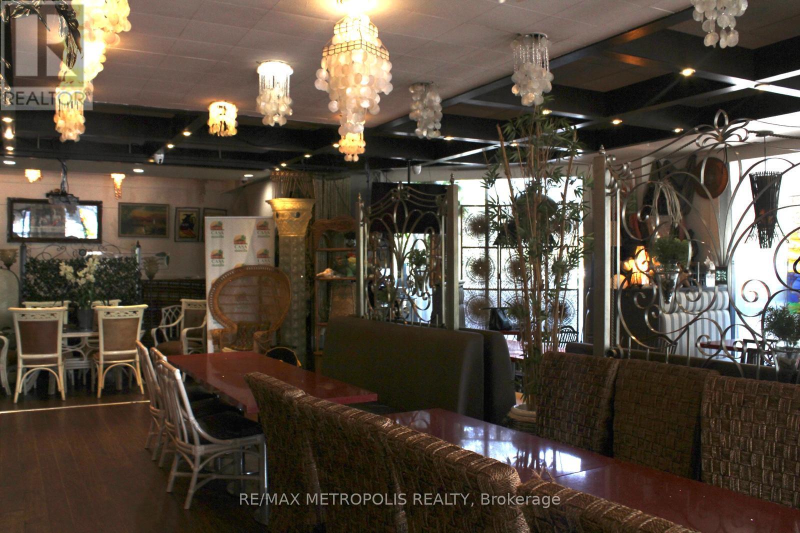 1 - 879 York Mills Road, Toronto (Banbury-Don Mills), Ontario  M3B 1Y5 - Photo 10 - C12284723