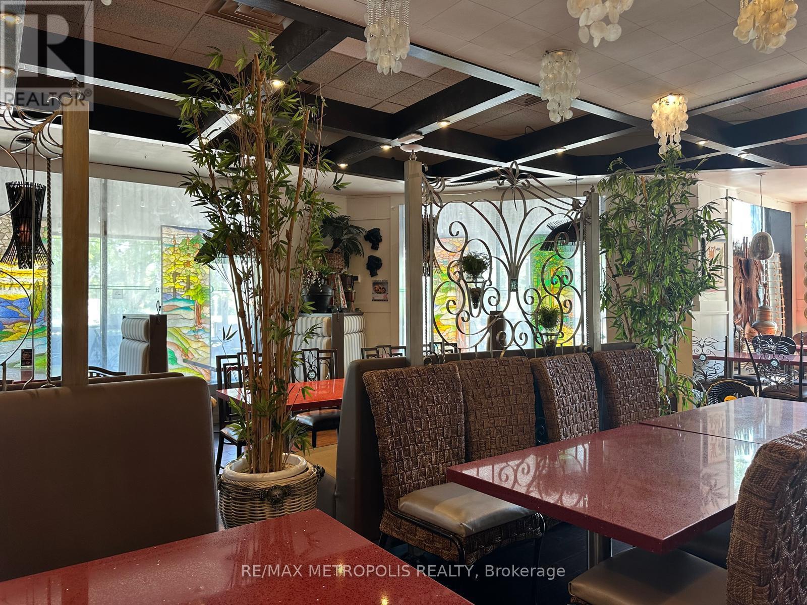 1 - 879 York Mills Road, Toronto (Banbury-Don Mills), Ontario  M3B 1Y5 - Photo 11 - C12284723