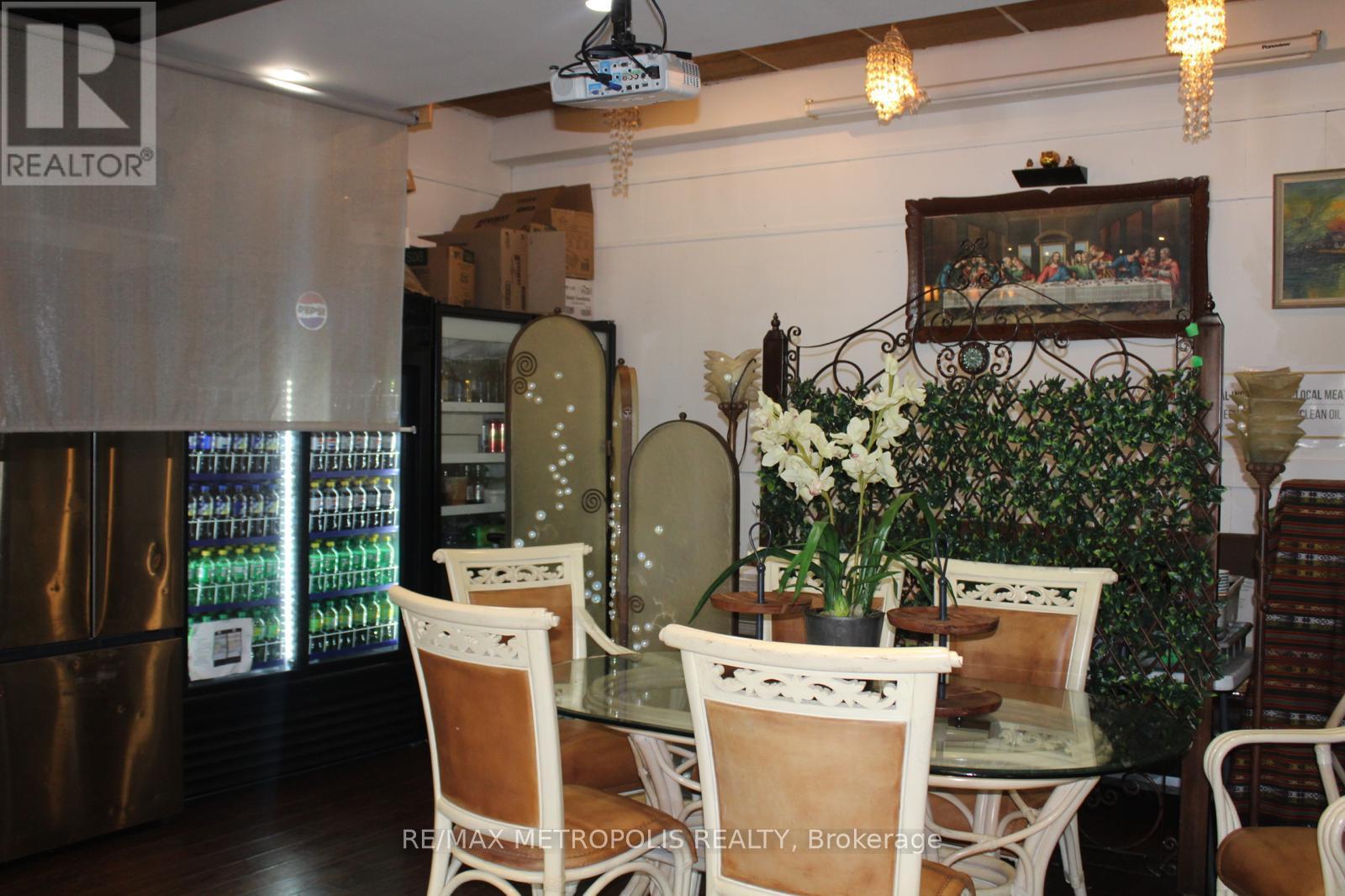 1 - 879 York Mills Road, Toronto (Banbury-Don Mills), Ontario  M3B 1Y5 - Photo 23 - C12284723