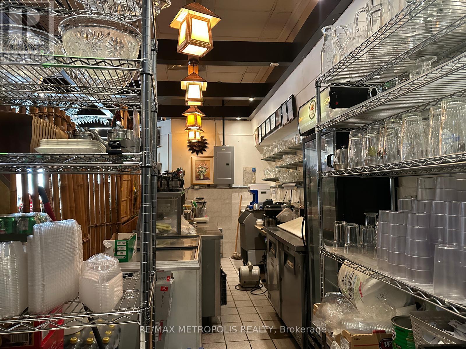 1 - 879 York Mills Road, Toronto (Banbury-Don Mills), Ontario  M3B 1Y5 - Photo 33 - C12284723