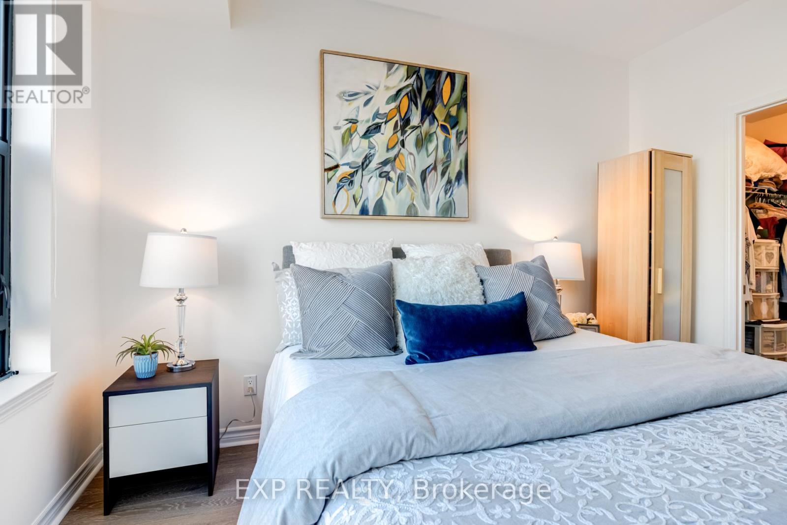 610 - 2522 Keele Street, Toronto, Ontario  M6L 2N8 - Photo 10 - W12285051