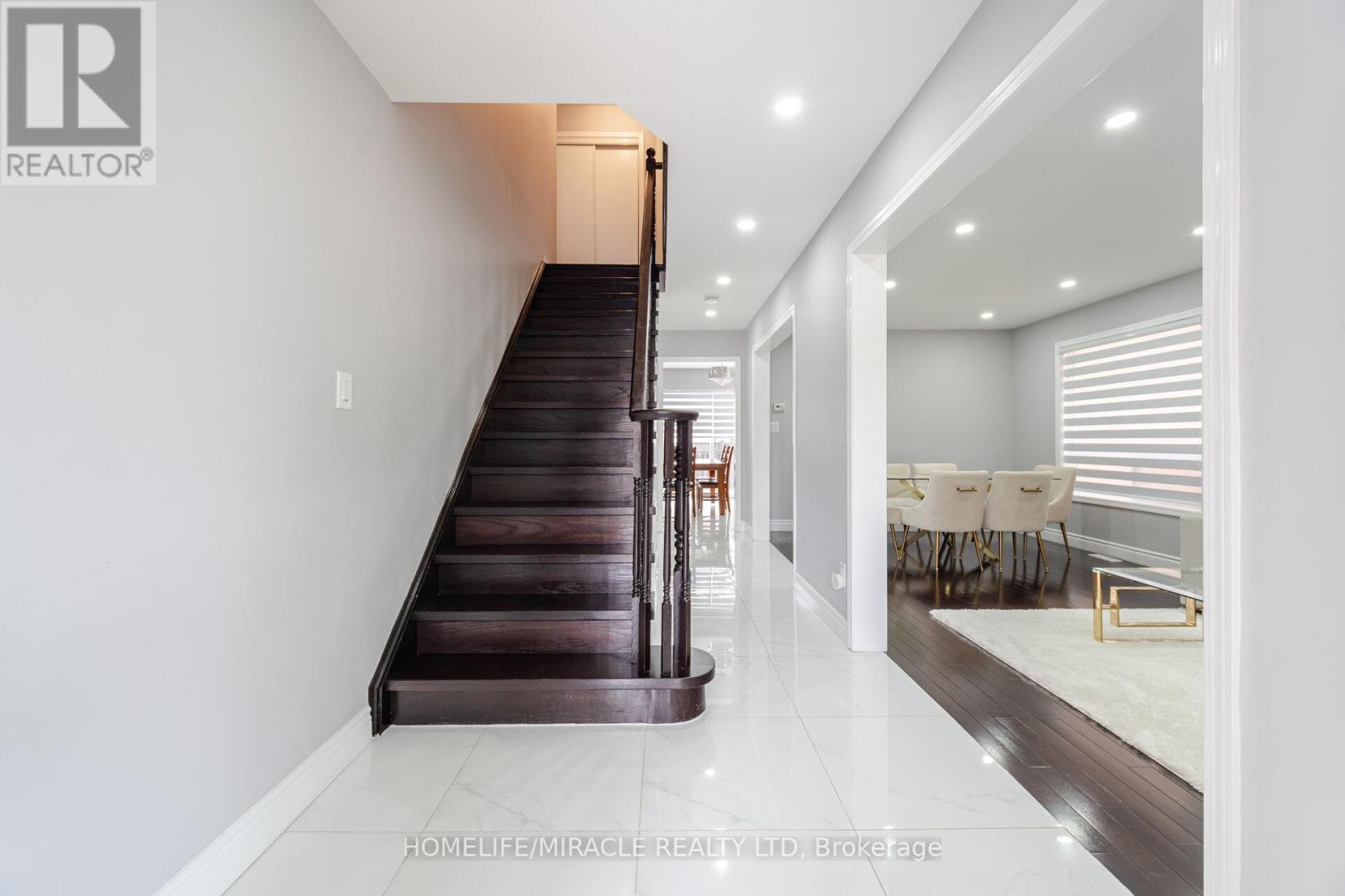 Property at 3 CATCHFLY CRESCENT image 5