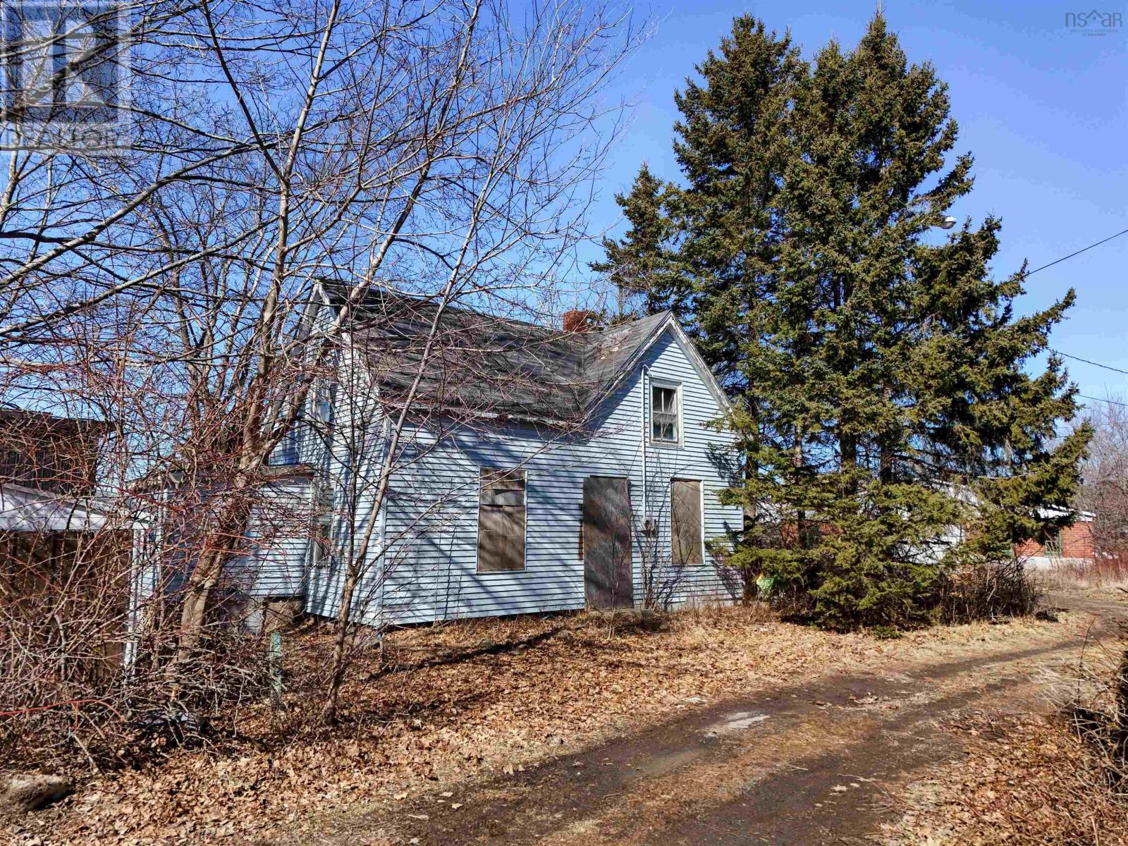 2 Fox Lane, Windsor, Nova Scotia