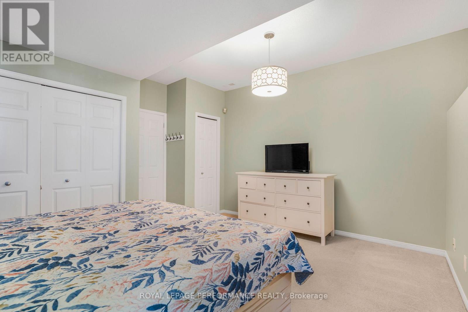 2 - 55 Steele Park Private, Ottawa, Ontario  K1J 0J2 - Photo 21 - X12285309