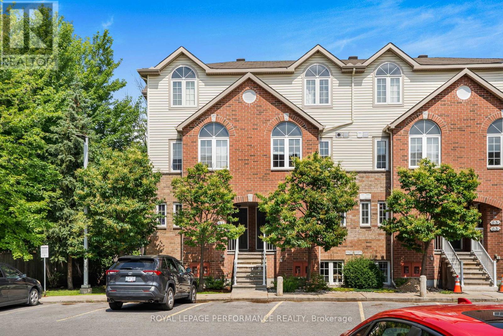 Property at 2 - 55 STEELE PARK PRIVATE image 3