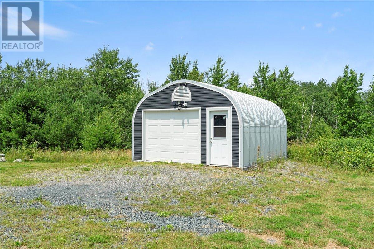11251b Highway 41, Addington Highlands, Ontario  K0H 1Z0 - Photo 21 - X12285419