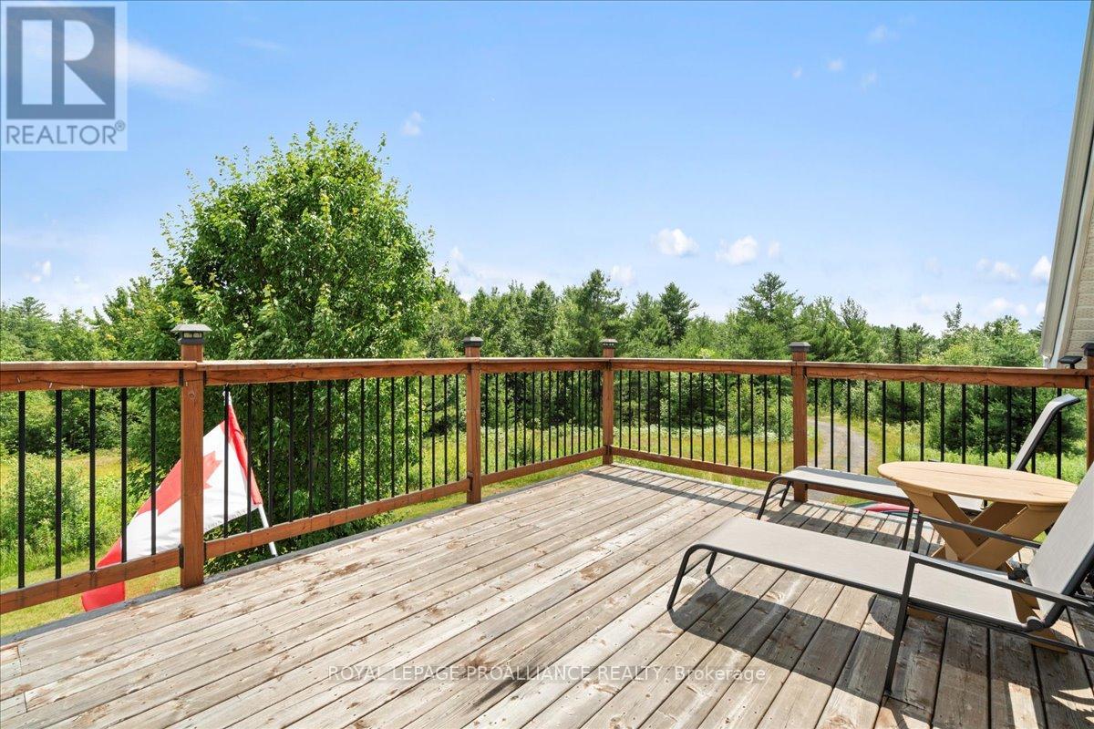 11251b Highway 41, Addington Highlands, Ontario  K0H 1Z0 - Photo 24 - X12285419