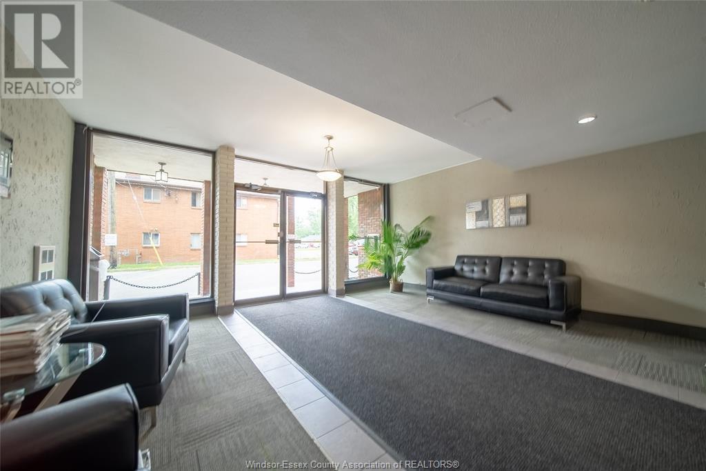 3905 Riverside Drive East Unit# 403, Windsor, Ontario  N8Y 1B3 - Photo 13 - 25017931