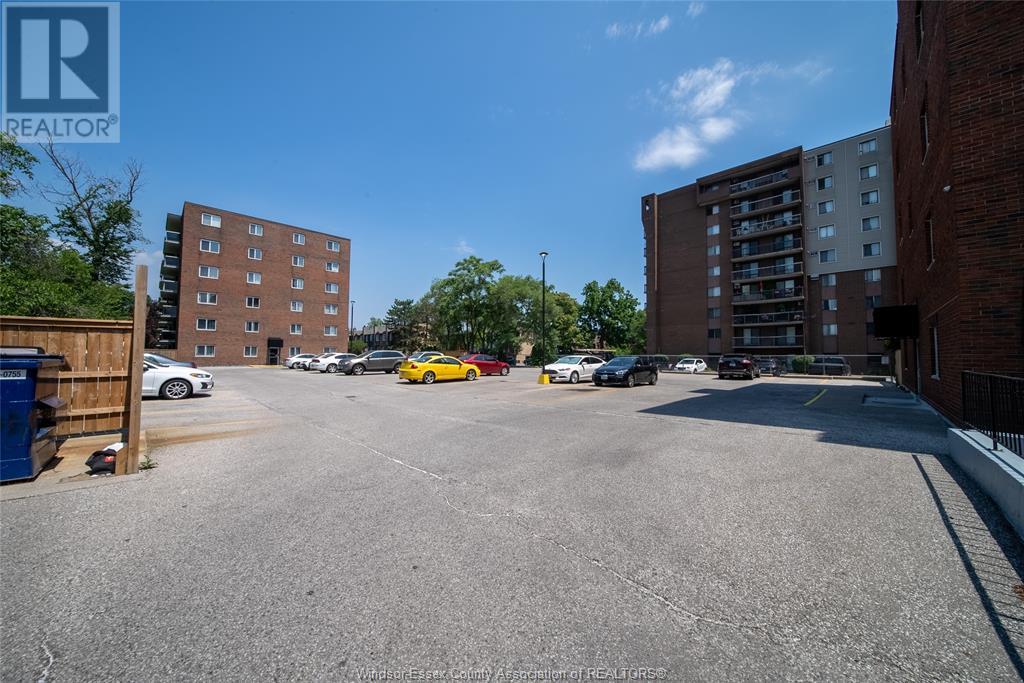3905 Riverside Drive East Unit# 403, Windsor, Ontario  N8Y 1B3 - Photo 40 - 25017931