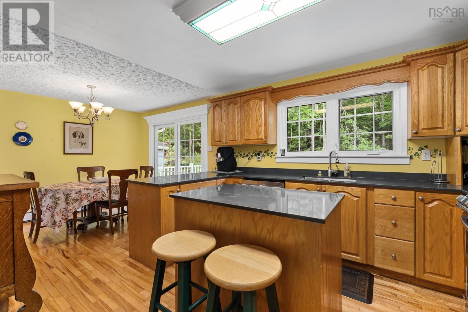 576 Lakeview Avenue, Middle Sackville, Nova Scotia  B4E 3B8 - Photo 37 - 202517665