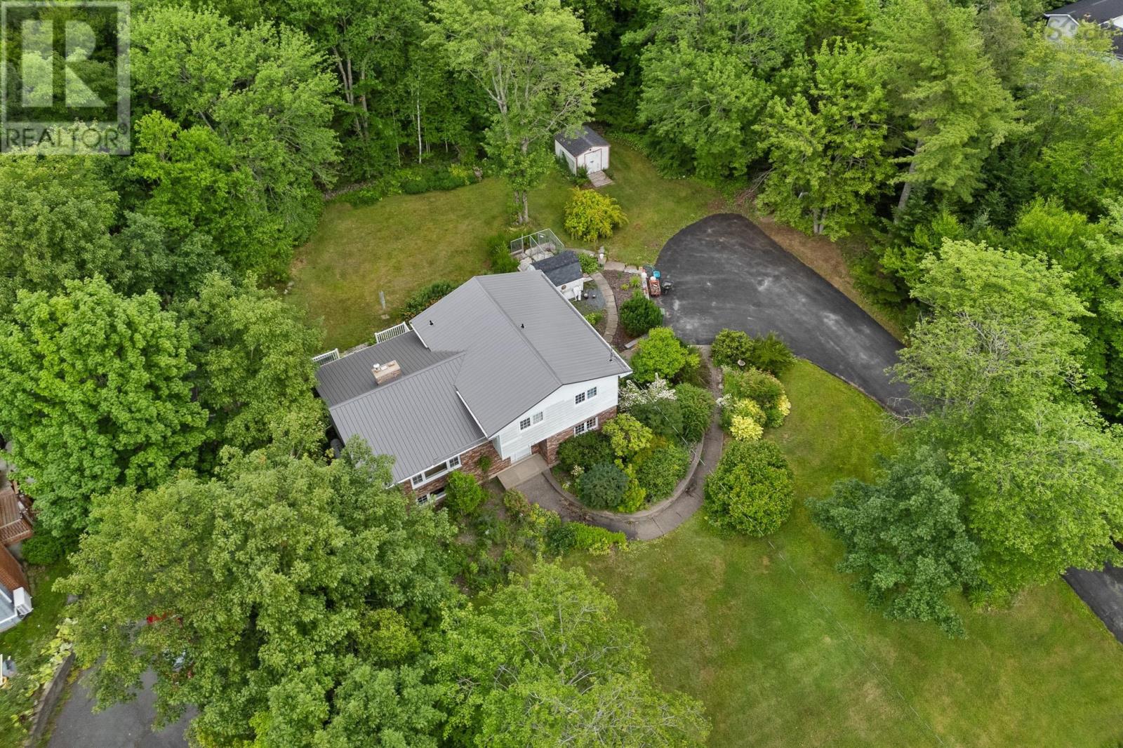 576 Lakeview Avenue, Middle Sackville, Nova Scotia  B4E 3B8 - Photo 9 - 202517665