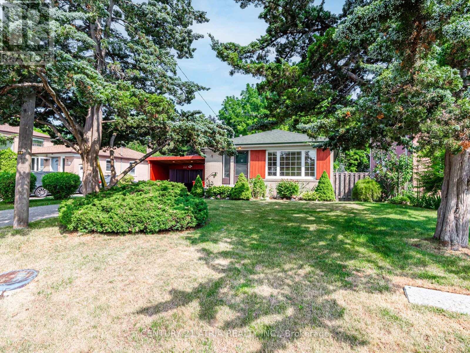 Property at 64 ROCKPORT CRESCENT image 2