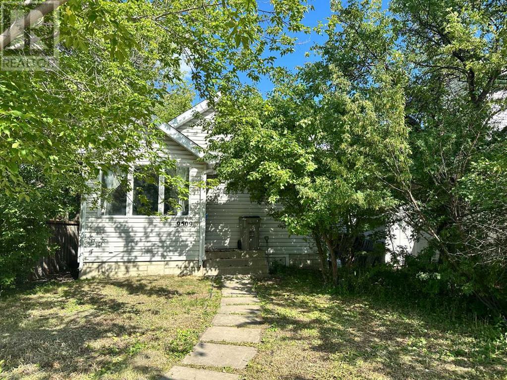 Property at 9509 102 Street image 1