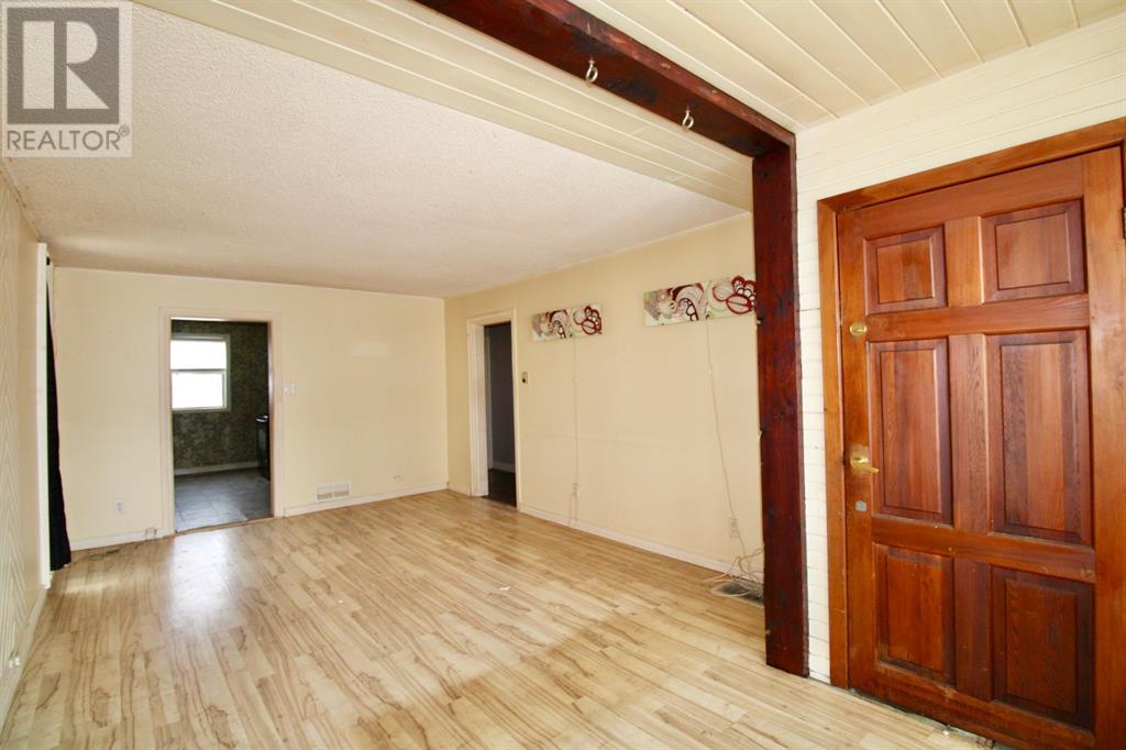 Property at 9509 102 Street image 3