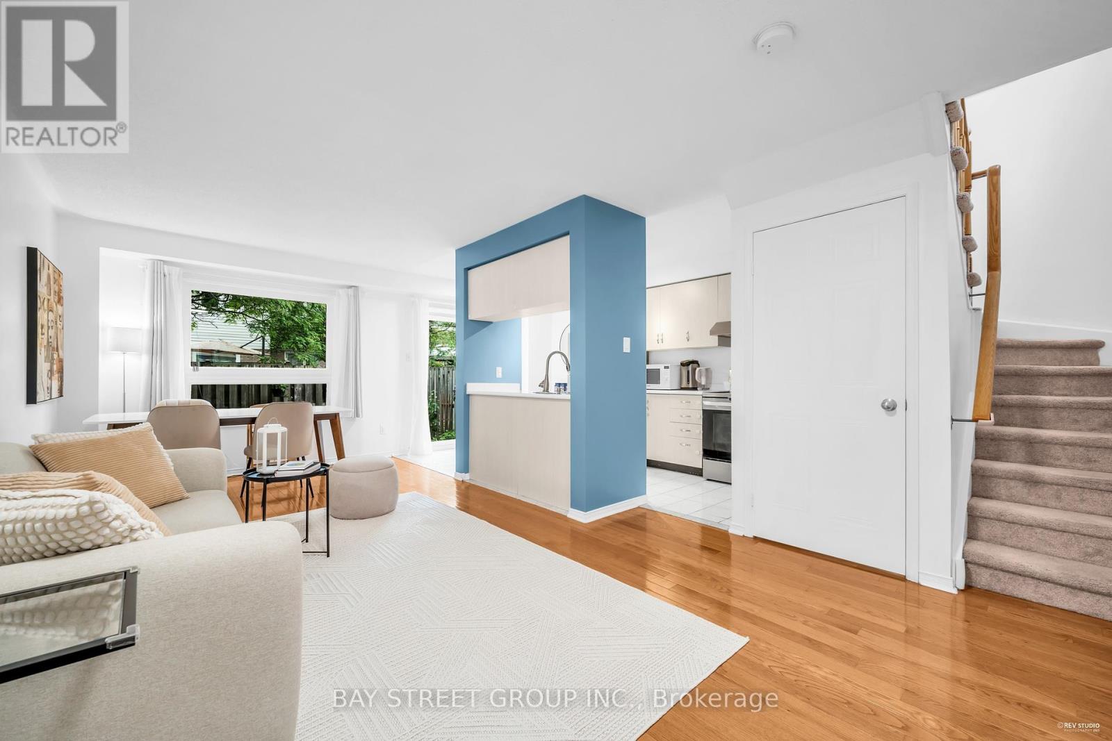 Property at 40 - 1240 WESTVIEW TERRACE image 5