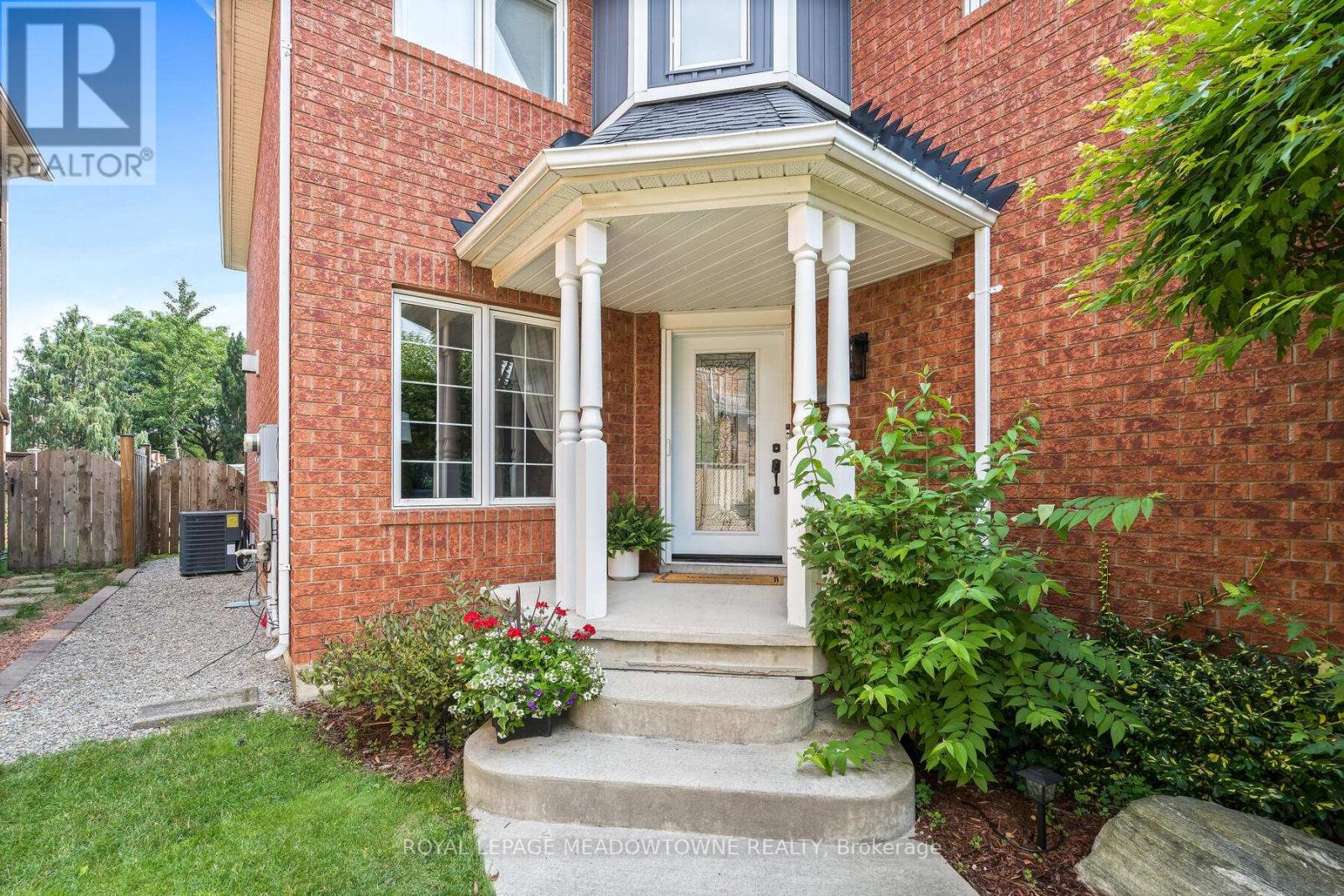 Property at 95 STANDISH STREET image 3