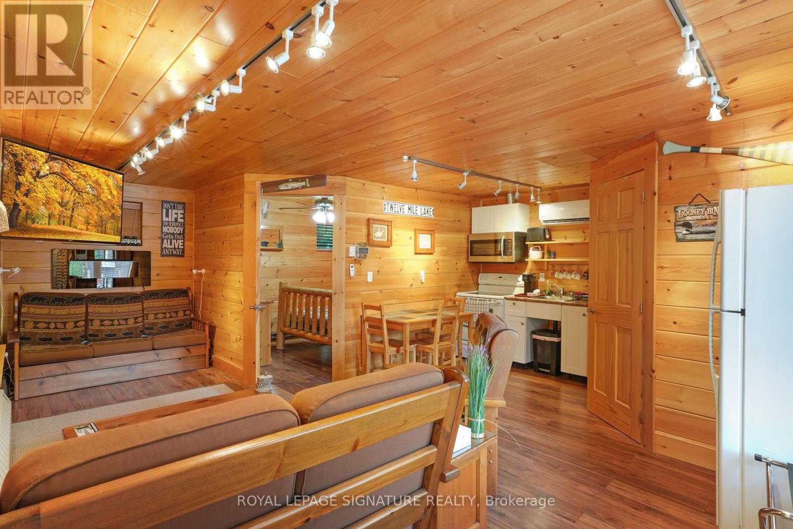 1064 Omagaki Road, Minden Hills (Minden), Ontario  K0M 2K0 - Photo 22 - X12285176