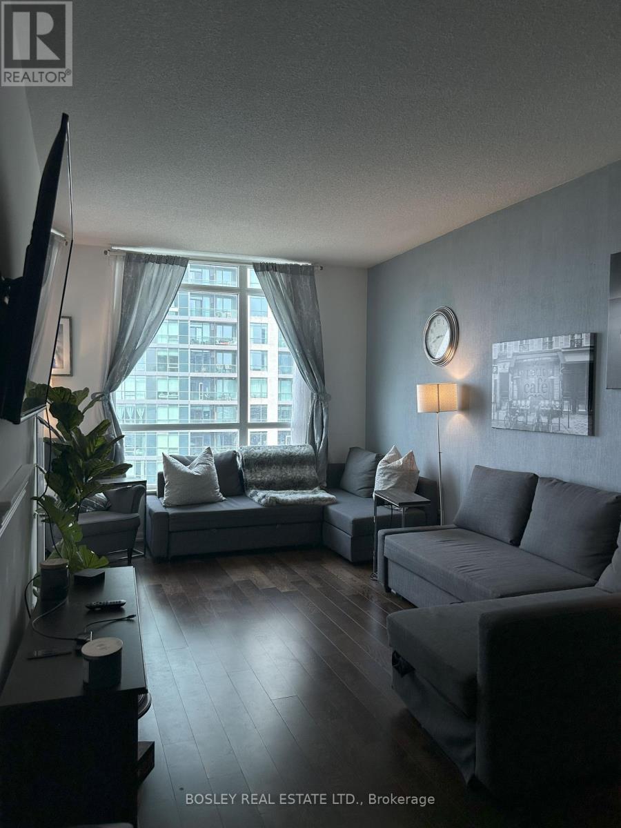 2408 - 215 FORT YORK BOULEVARD, Toronto, Ontario