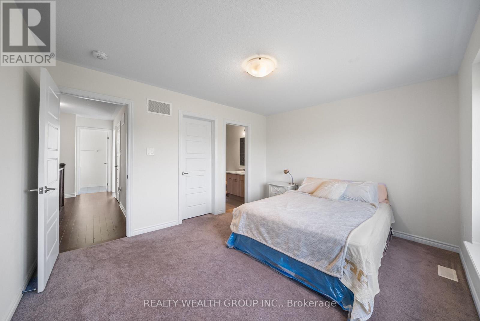 100 Barkerville Drive, Whitby, Ontario  L1P 0L8 - Photo 15 - E12285393