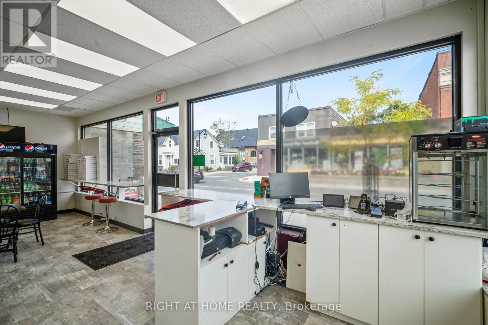 58 Bridge Street, Carleton Place, Ontario K7C 2V3 - Photo 10 - X12285523