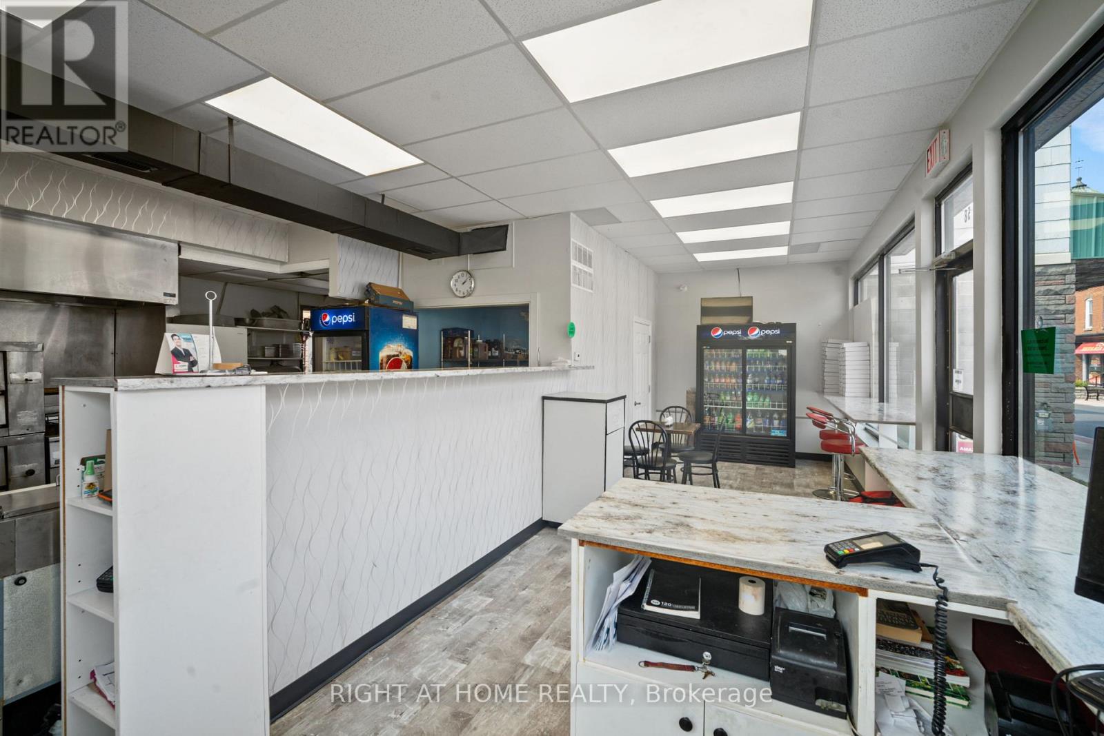 58 Bridge Street, Carleton Place, Ontario K7C 2V3 - Photo 11 - X12285523