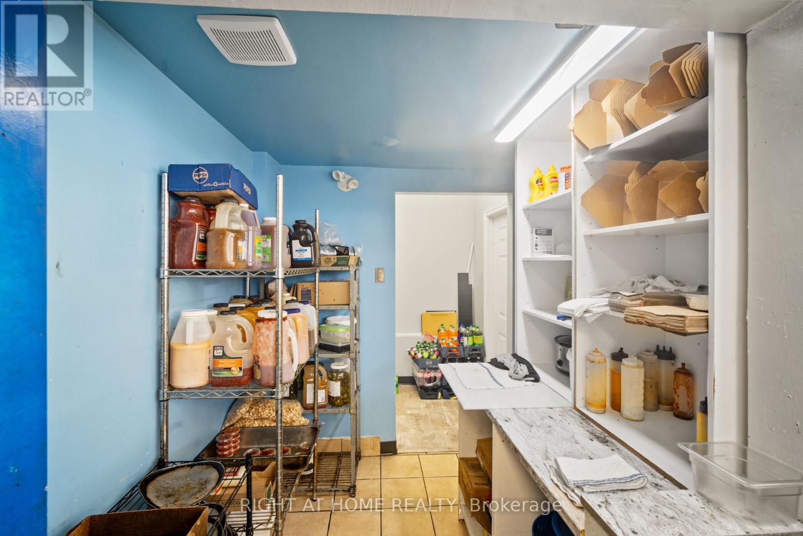 58 Bridge Street, Carleton Place, Ontario K7C 2V3 - Photo 14 - X12285523