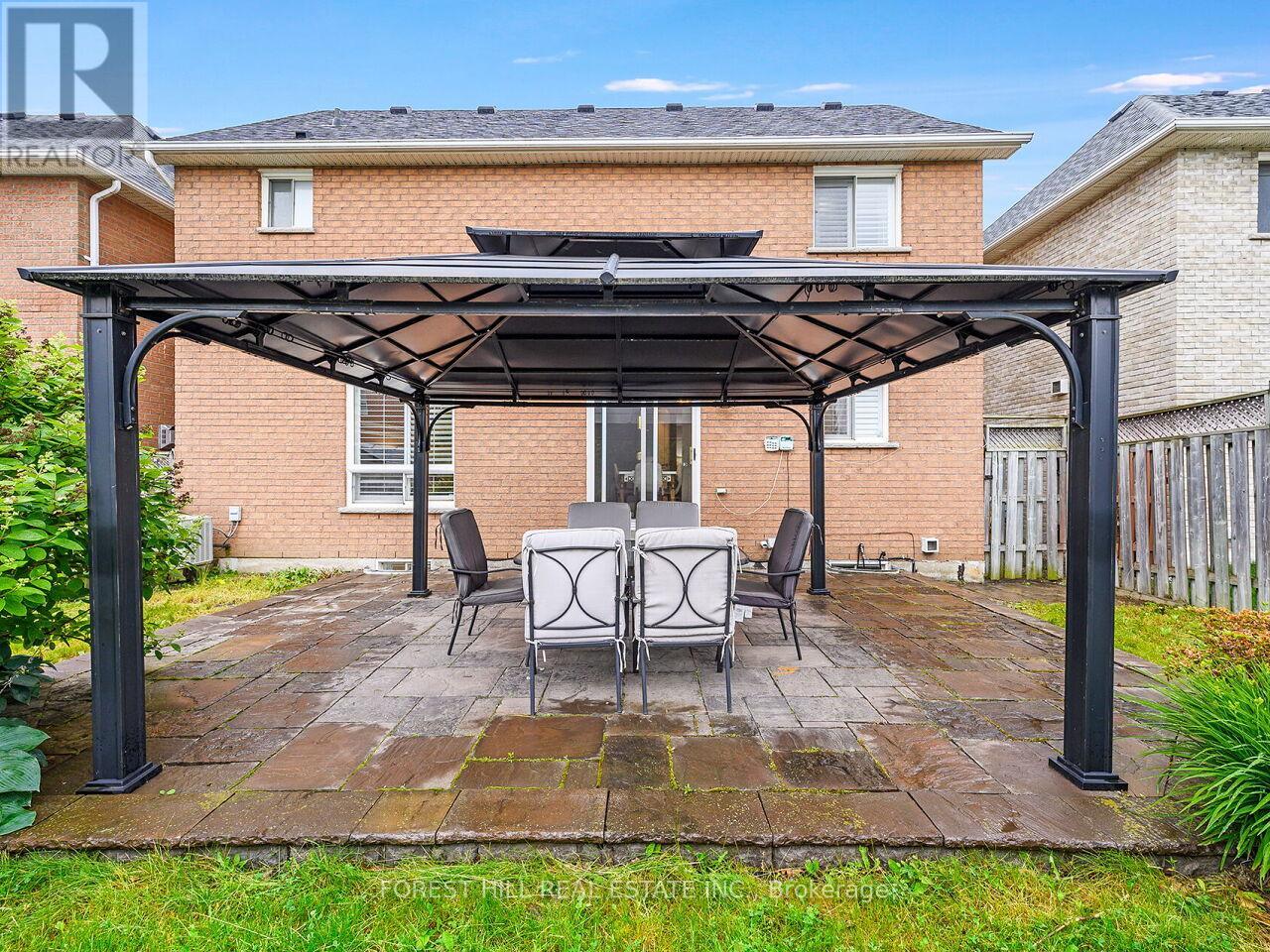 1575 Samuelson Crescent, Mississauga (Meadowvale Village), Ontario  L5N 8A2 - Photo 28 - W12236866